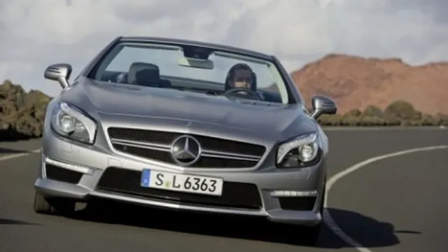 Mercedes SL63 AMG 2013: "Siêu xe" mui trần